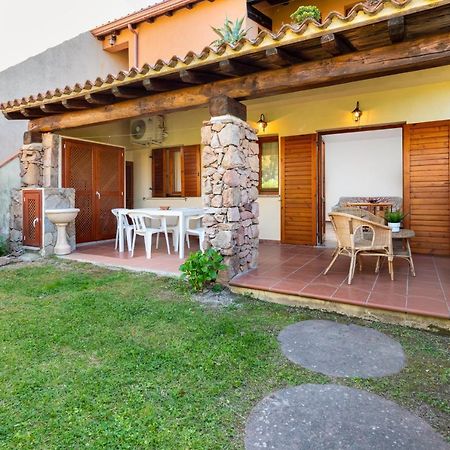 Holiday House Li Piri San Teodoro  Eksteriør bilde